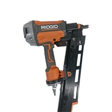 RIDGID (R350RHF3) 3-1/2 in. Round-Head Framing Nailer Dirty H