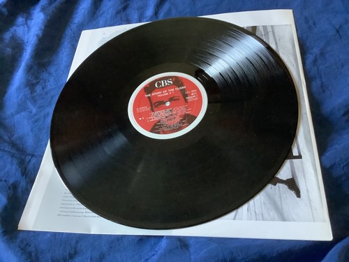 THE CLASH The Story Of The Clash (Volume 1) 12” 2LP set UK 1988 mint CBS 460244 - Picture 9 of 10