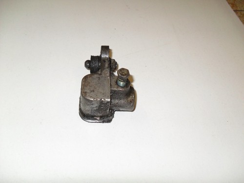 VW Polo 6N2 GTI 16V Getriebe Schaltgestänge Halter