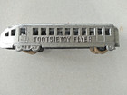 Tootsietoy Vintage Flyer Diecast Metal Toy Bus Age 8-11 Years — photo 1