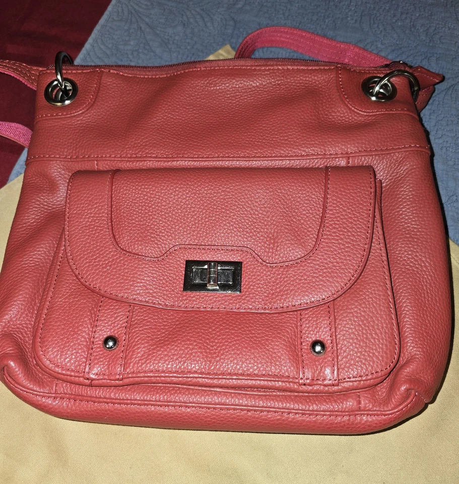 Roma Leather Concealed Carry Crossbody Purse Red Flap Front Zipper Enclosure - Image 4 of 4