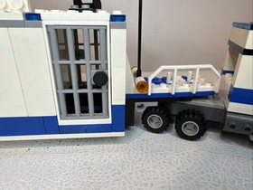 LEGO City Police Mobile Command Center - Incomplete - See Description