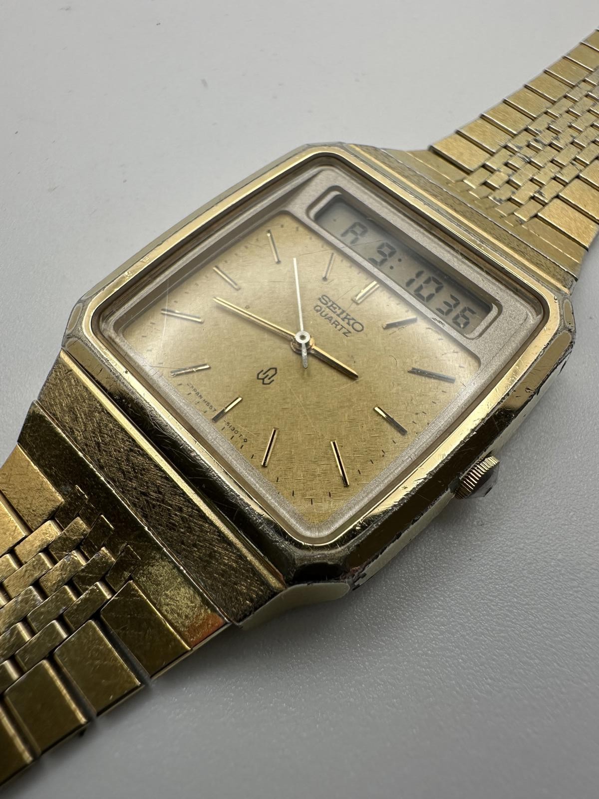 Gold Ana Quartz Watch Battery, Seiko New 31mm Tone 1980s Digi Mens Vintage - VintageWatches.PK Gold Ana Quartz Watch Battery, Seiko New 31mm Tone 1980s Digi Mens Vintage - vintagewatches.pk