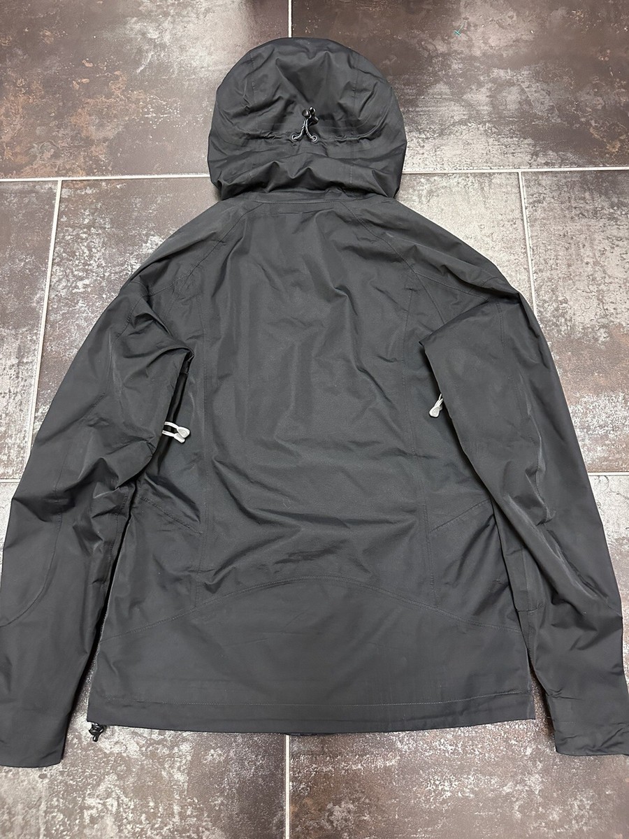 I135 MOUNTAIN HARDWEAR Black Ski Snowboarding Dry Q Elite Jacket