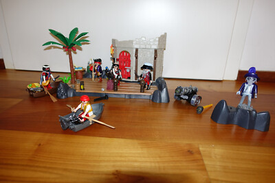Playmobil Pirateninsel + umfangreiches Zubehör, sehr guter Zustand