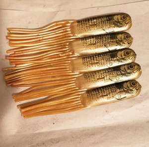 Alex Langer's Flying Lure – 6" Saltwater Pack, June Bug, 3 Lures + 2 Hooks, USA Made - View #3