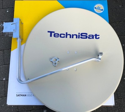 TechniSat Satman 850plus mit Quad-LNB (4Teilnehmer)HDTV,UHD, 4k, 3D,Full HD,10m