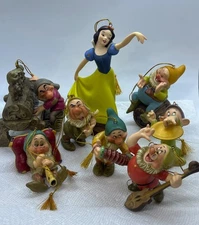 WDCC Disney Classics Collection Snow White and The Seven Dwarfs IOB with COA