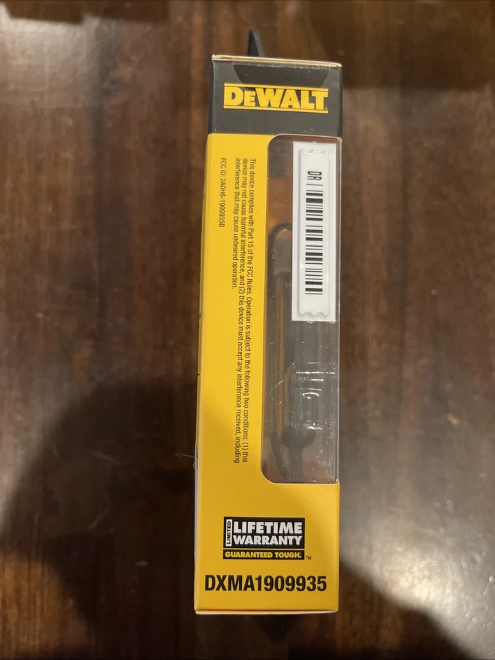 DEWALT DXMA1909935 Wireless Headphones - Black - Image 4 of 4