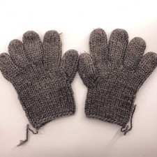 Plain Dark Gray Thick Knit Winter Gloves