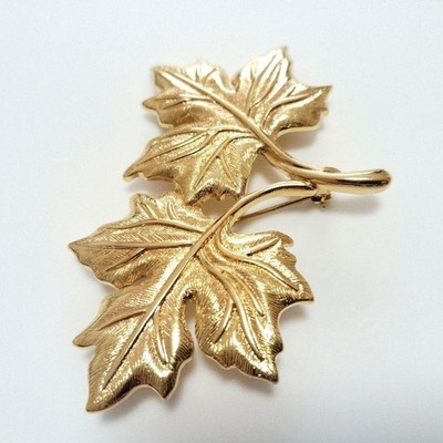 Neuwertige MONET Vintage Gold Brosche S00071