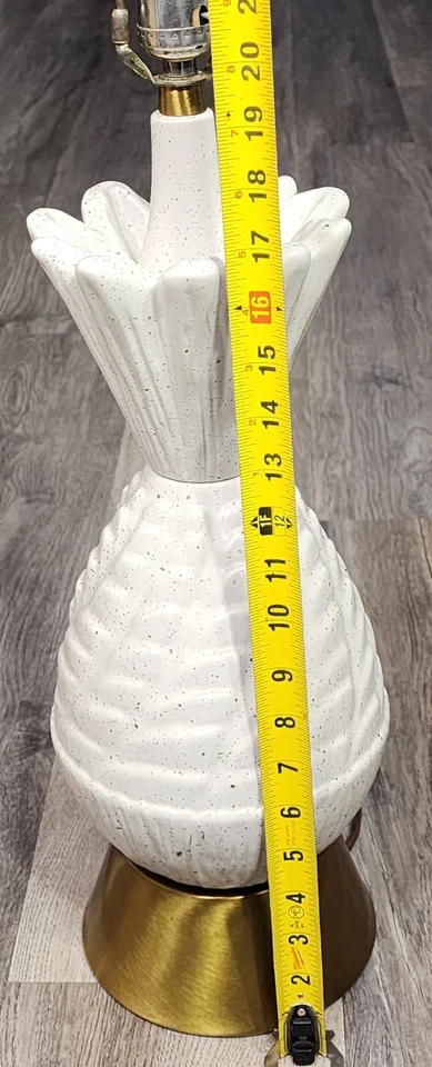 Lámpara de mesa de piña de colección Hollywood Regency tropical mancha dorada blanca moteada  Foto 4 de 4