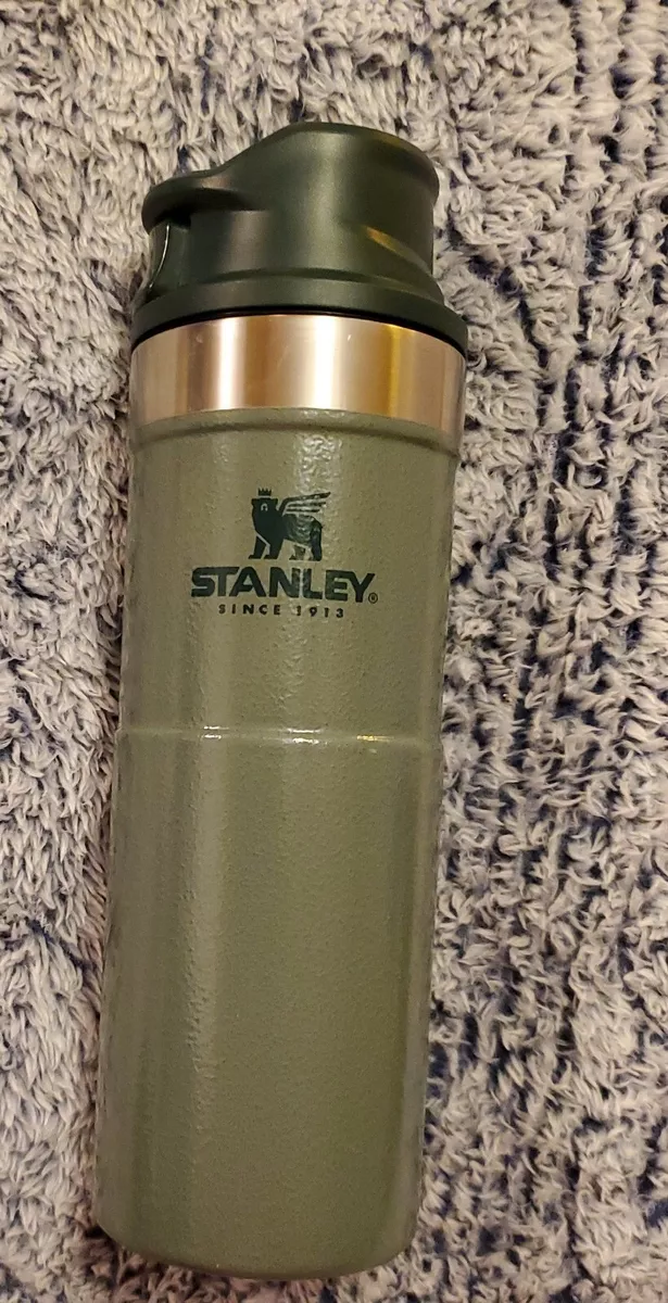 Pendleton Stanley Classic Insulated Bottle Hammertone Green