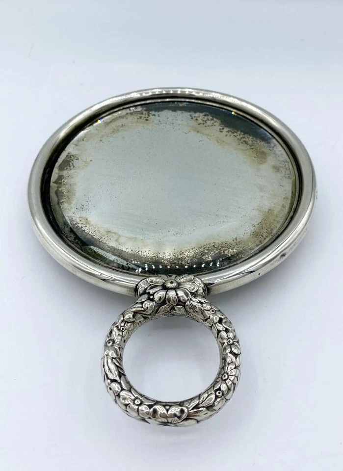 Espejo de mano Wallace antiguo de plata de ley muy grabado 7 1/4" Foto 4 de 4