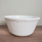 VINTAGE HAZEL ATLAS WHITE MILK GLASS SCALLOPED RIM 7" MIXING BOWL