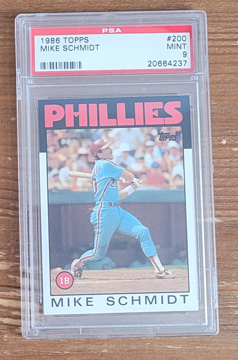1986 Topps Mike Schmidt #200 PSA 9 Philadelphia Phillies