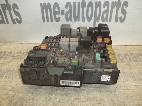 2005-2007 Cadillac STS Engine Bay Fuse Circuit Relay Box Block 25774214 OEM - Picture 5 of 10