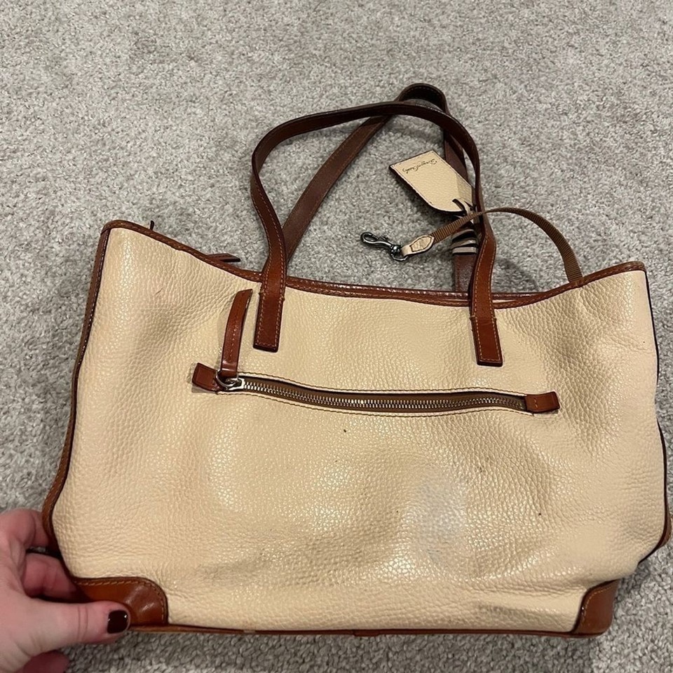 Dooney & Bourke Genuine Leather Shoulder Bag Tote Purse in Beige Cream