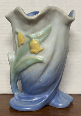 VINTAGE WELLER 1920s BLUE BELL 6 INCH VASE ROBA  R-3