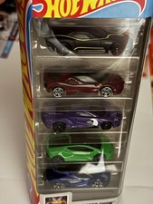 Hot Wheels 2026 HW Motor Show 5-Pack with Ferrari SF-90 Stradale New Sealed