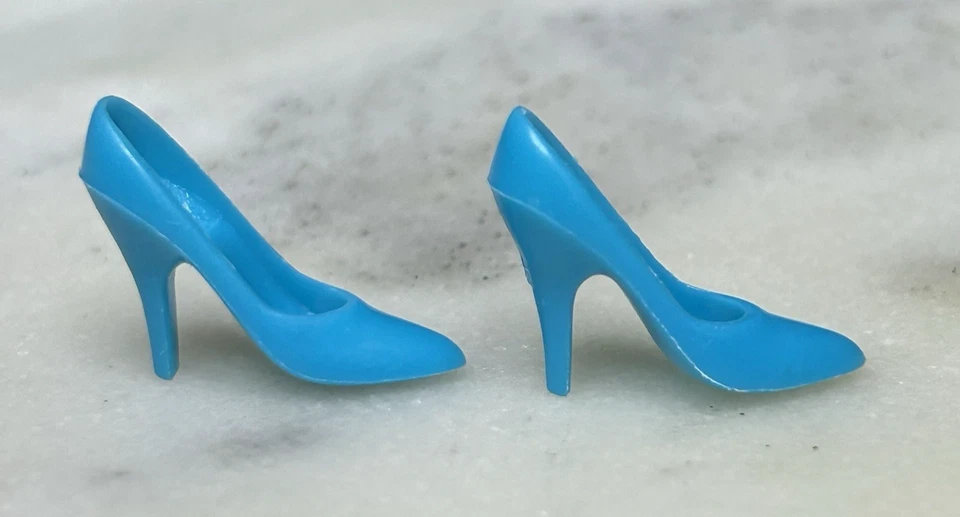 Zapatos vintage *Barbie*: azules ~ zapatos de salón de la era Superstar ~ años 80 y Hong Kong Foto 3 de 4