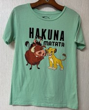 Disney Lion King Ladies TShirt Med Light Green Short SLV Hakuna Matata Simba