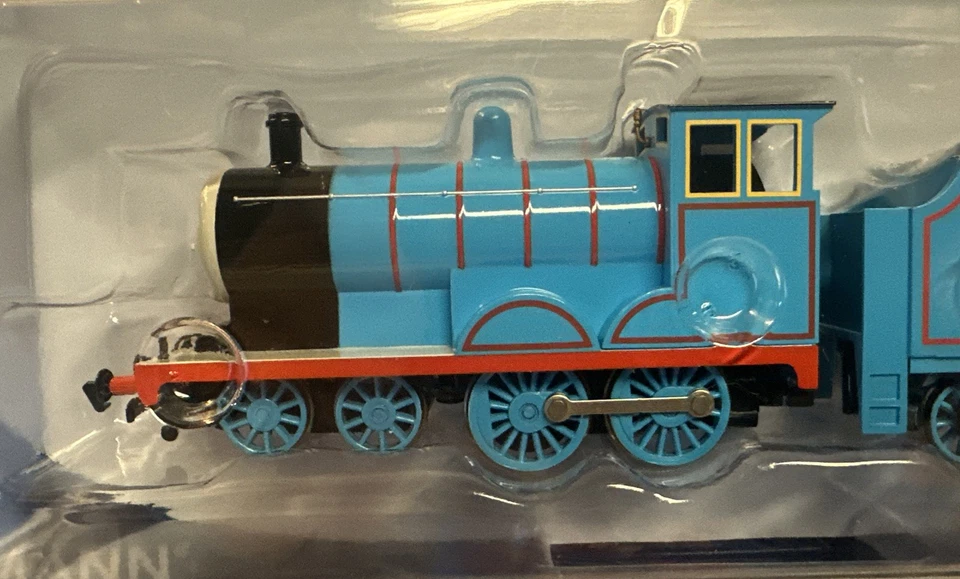 Bachmann HO Scale Thomas & Friends Edward Engine & Tender W/ Moving Eyes #58746 - Image 4 of 4