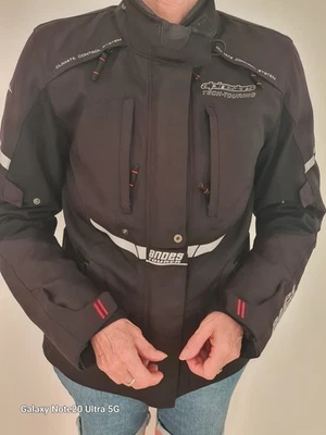 blouson femme de moto - Photo 1/3