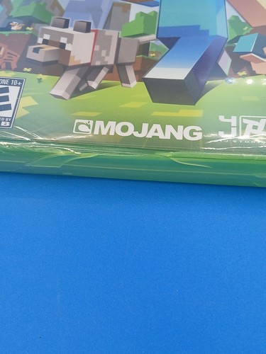 Minecraft Xbox 360 Minecraft (Case Cracked) Halo 4 (Tears), Story Mode (Tears).. - Picture 9 of 23