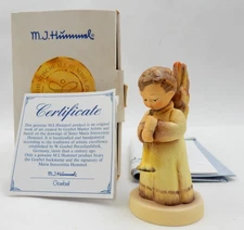 VINTAGE GOEBEL HUMMEL "ECHOES OF JOY" TMK-7 FIRST ISSUE 1998, #642 4/0 ORIG. BOX