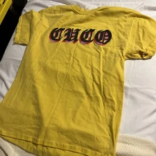 Cuco Tour T-Shirt Old English Spell Out Yellow Mens Medium