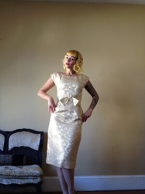 gold wiggle dress 1950's Lilli Diamond Metallic Gold Wiggle Dress With Bow Neckline / Wa –  Xtabay Vintage main image 1