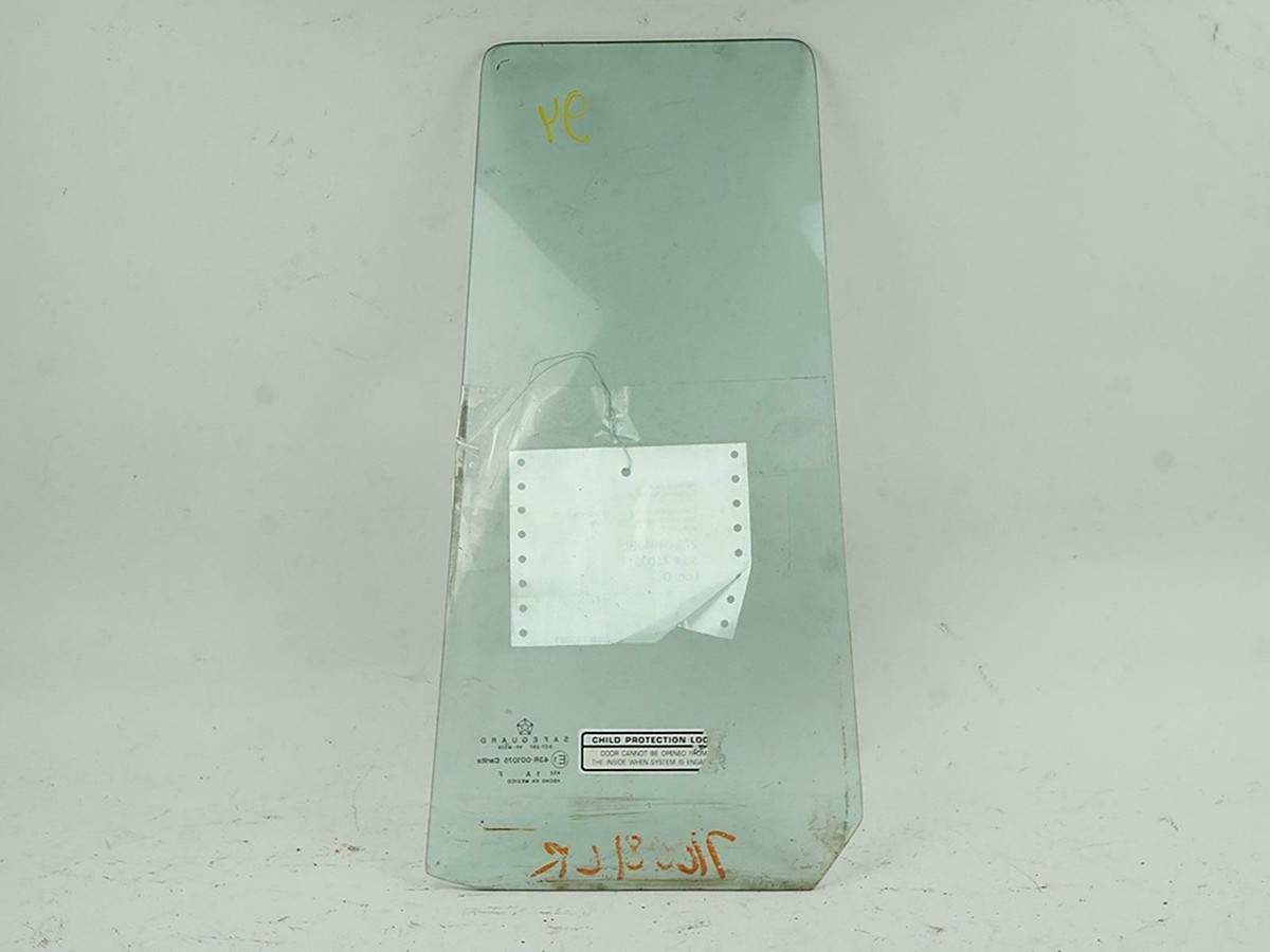 1984 - 1996 Jeep Cherokee Window Glass Vent Door Rear Left Lh Side