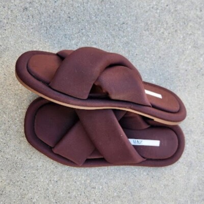 zara flat quilted sandals