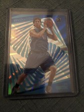 Dirk Nowitzki /75 Sunburst 2015-16 Panini Revolution 2015 #24 Dallas Mavericks