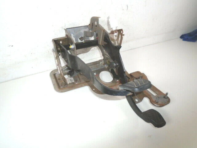 CAJA DE PEDALES SUZUKI SX4 GLX 2006-2011 Foto 3 de 3