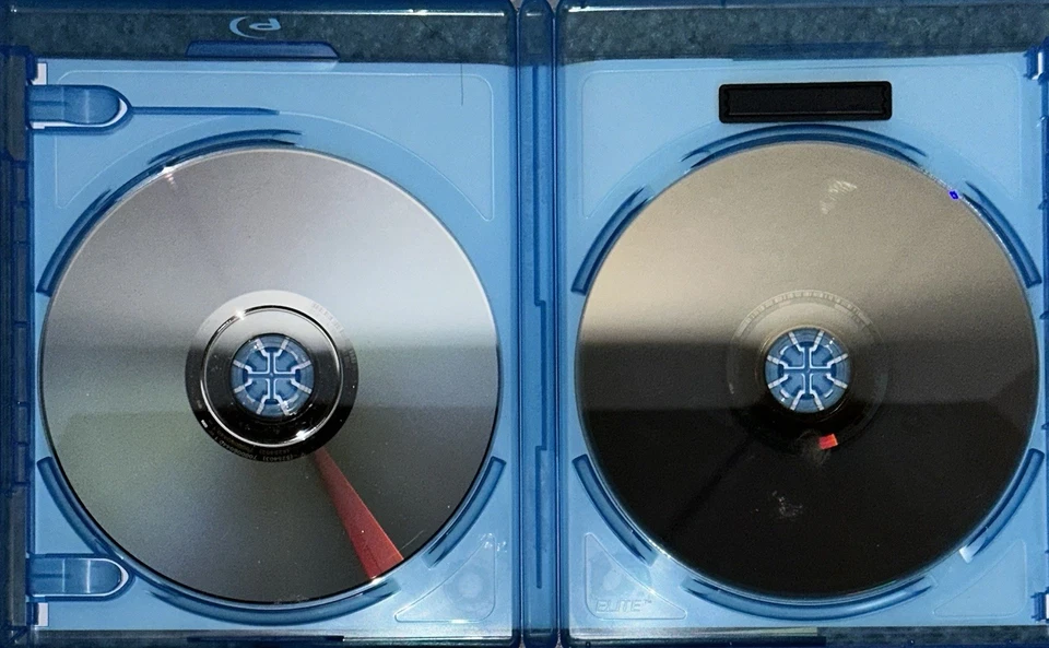 The Lego Movie (Blu-ray+DVD, 2014, WS) Chris Prat, Willl Ferrell LIKE NEW - Image 4 of 4