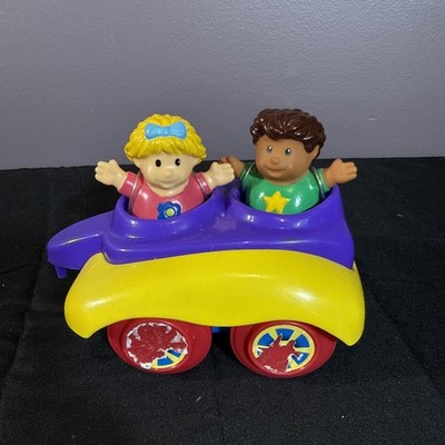 Vintage Shelcore Shakin Train Car With Figures 2000 Train Car Only