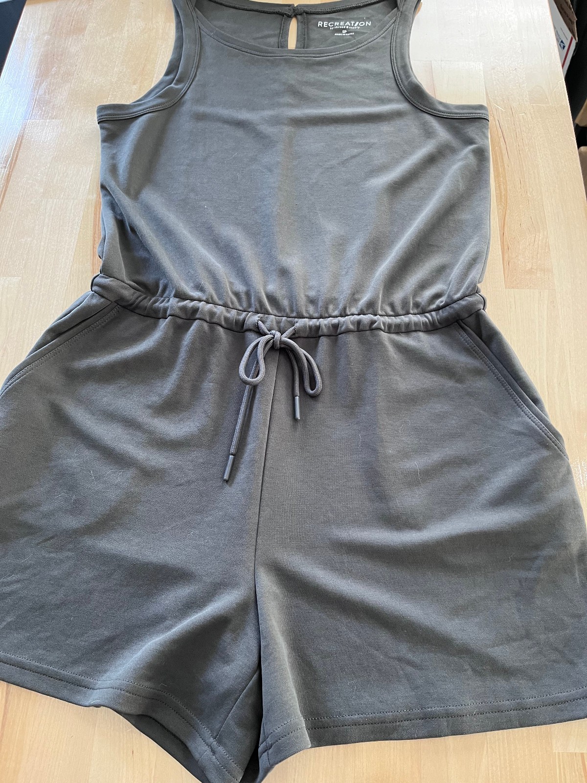 Recreation Thread & Supply GRAY Sleeveless Romper… - image 3