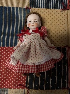 Antique 1900s Bisque 4'' German mignonette Dolly with new outfit