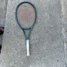 Wilson Blade 98 Pro V9 18x20 Tennis Racquet Grip Size 2 4 1/4   Used a few x  s