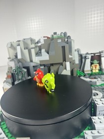 LEGO Angry Birds Red Bird Minifigure Animal 75825 Pirate Piggy Ship