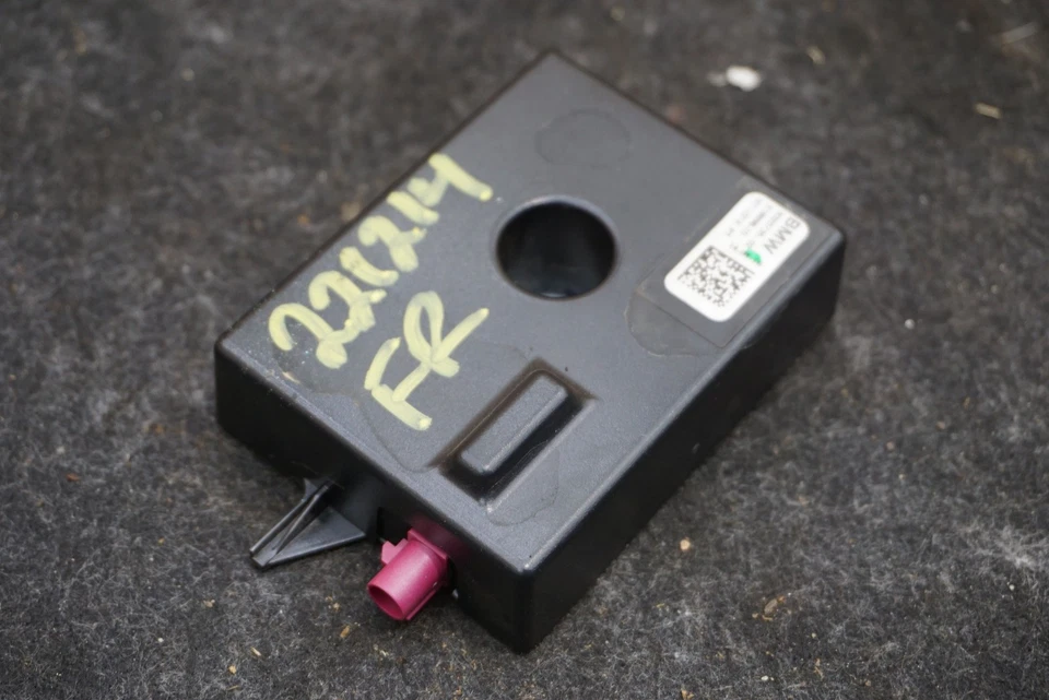 Módulo de control amplificador antena radio respaldo OEM 65209325735 BMW I3 2014-20 Foto 4 de 4