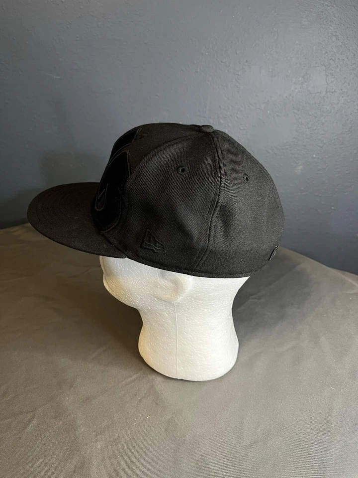 Burton Nuevo ERA 7 1/8 Gorra Gorra Para Hombres Negro Snowboard Exterior Esquí Bordado RARO Foto 4 de 4