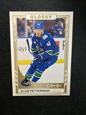 23-24 UD Series 2 Hockey Gold O-Pee-Chee Glossy R-38 Elias Pettersson