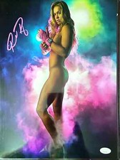 Ronda Rousey MMA Cards and Autographed Memorabilia Guide 37