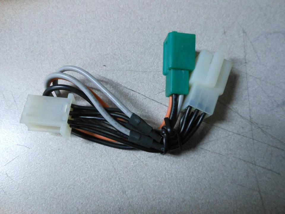 Kit de conectores de fábrica NOS Scorpio para: Suzuki 05-06 S83 05-08 C90 SUZ-3 Foto 3 de 4