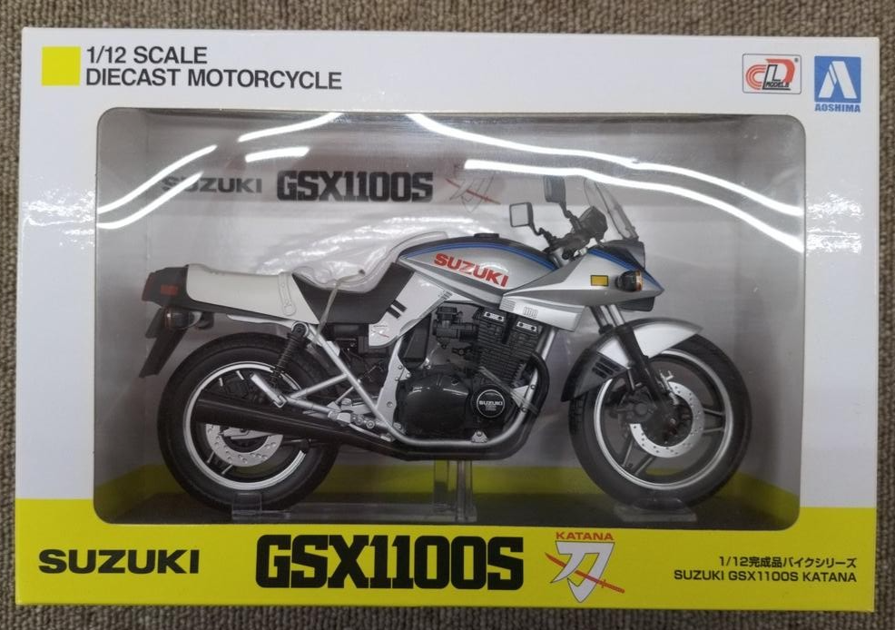 アオシマ　1/12　 SUZUKI GSX1100S KATAN AOSHIMA 1/12 Suzuki GSX1100S Katana SD Diecast Motorcycle