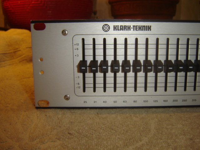 KLARK TEKNIK DN-300 GEQ　2台セット　B $_57.JPG?set_id=880000500F