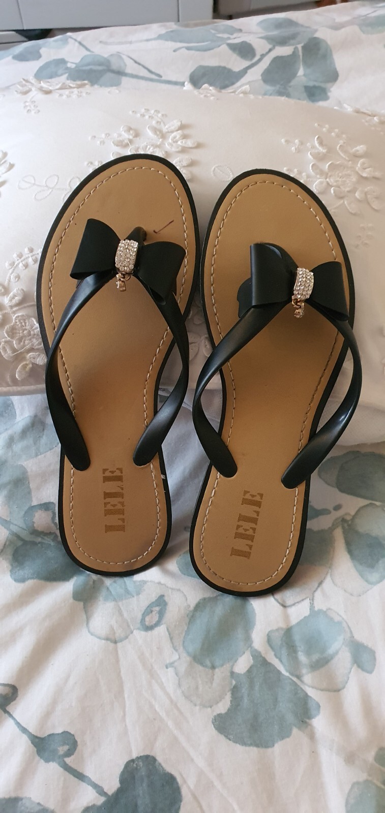 APL LELE splendidi sandali UK 7 usati ottime condizioni